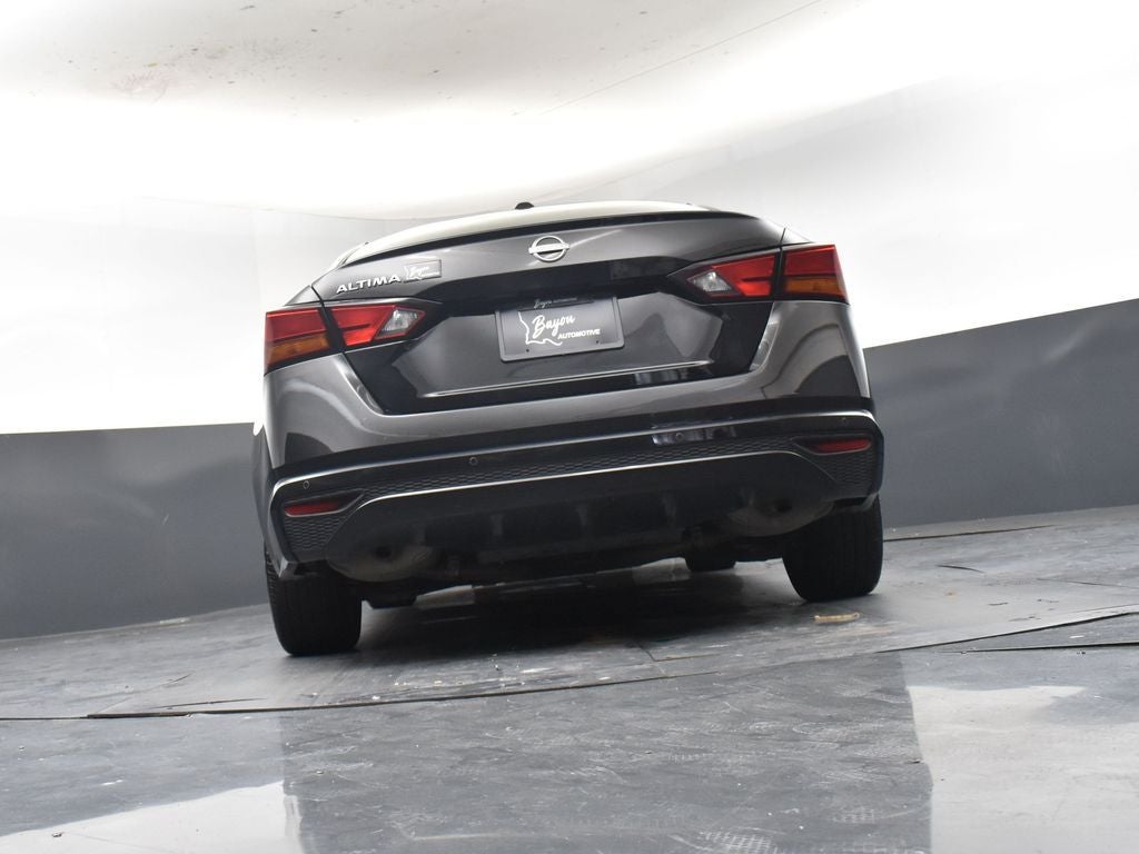 2025 Nissan Altima SV FWD