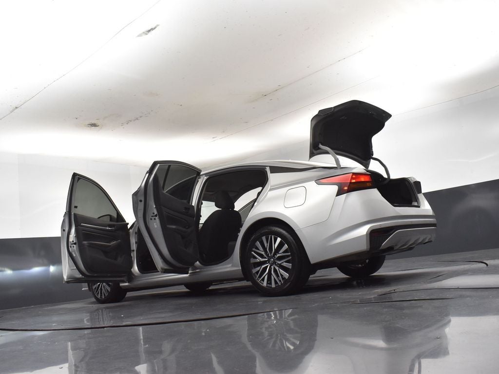 2023 Nissan Altima SV FWD