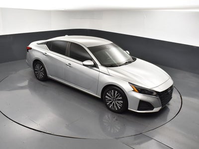 2023 Nissan Altima SV FWD