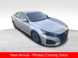 2023 Nissan Altima SV FWD