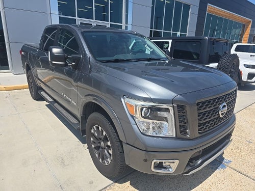 2018 Nissan TITAN PRO-4X