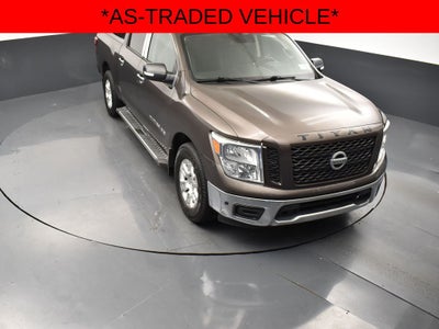 2019 Nissan TITAN SV