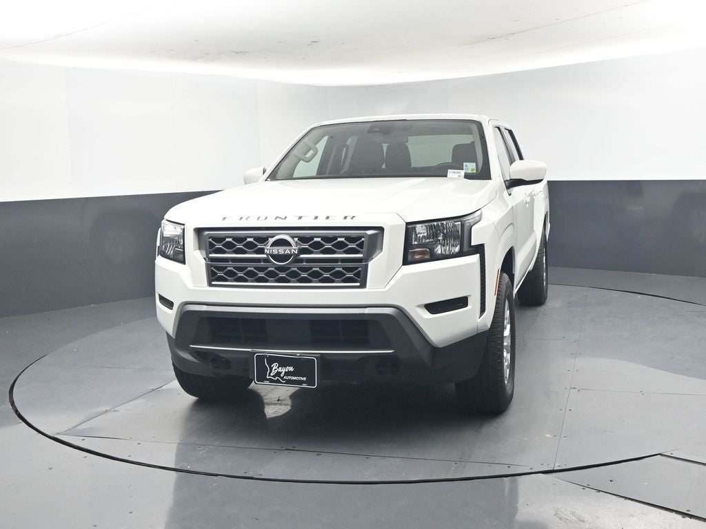 2022 Nissan Frontier Crew Cab SV 4x4