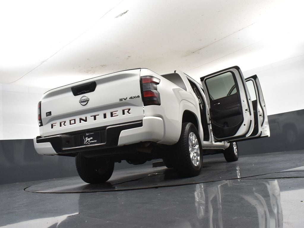 2022 Nissan Frontier Crew Cab SV 4x4