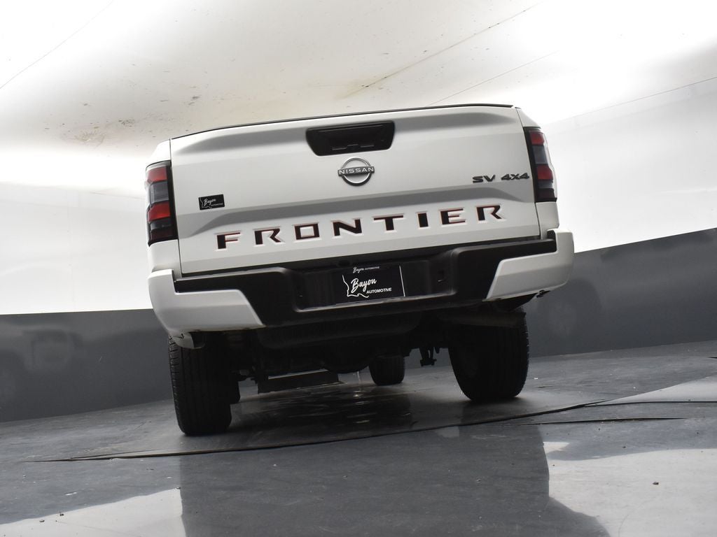 2022 Nissan Frontier Crew Cab SV 4x4