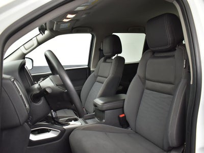 2022 Nissan Frontier Crew Cab SV 4x4