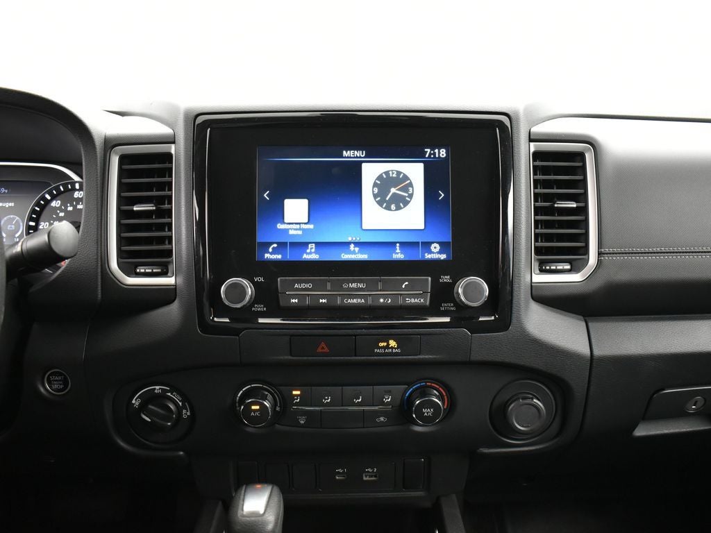 2022 Nissan Frontier Crew Cab SV 4x4