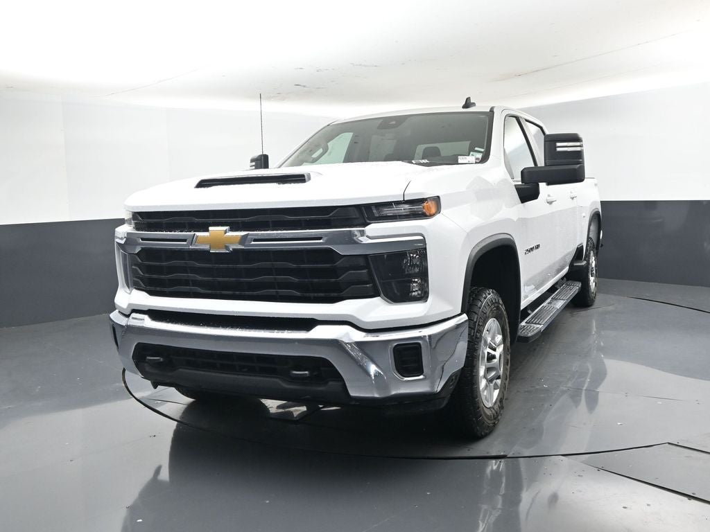 2024 Chevrolet Silverado 2500HD 4WD Crew Cab Standard Bed LT