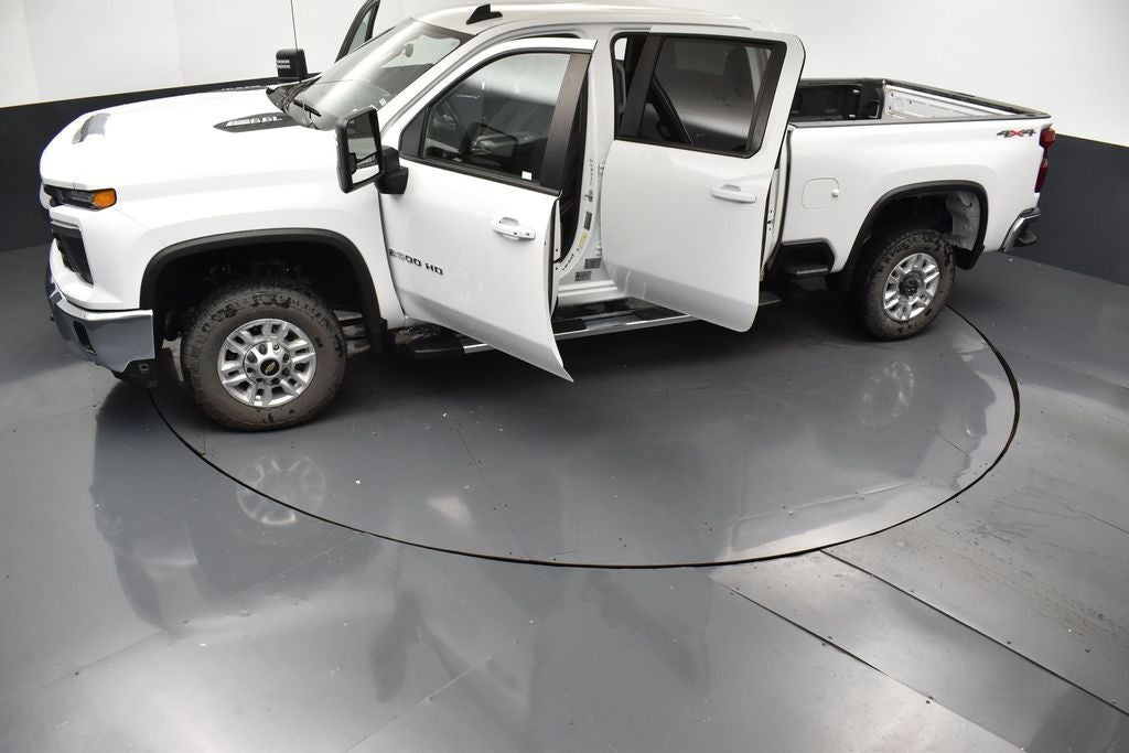 2024 Chevrolet Silverado 2500HD 4WD Crew Cab Standard Bed LT