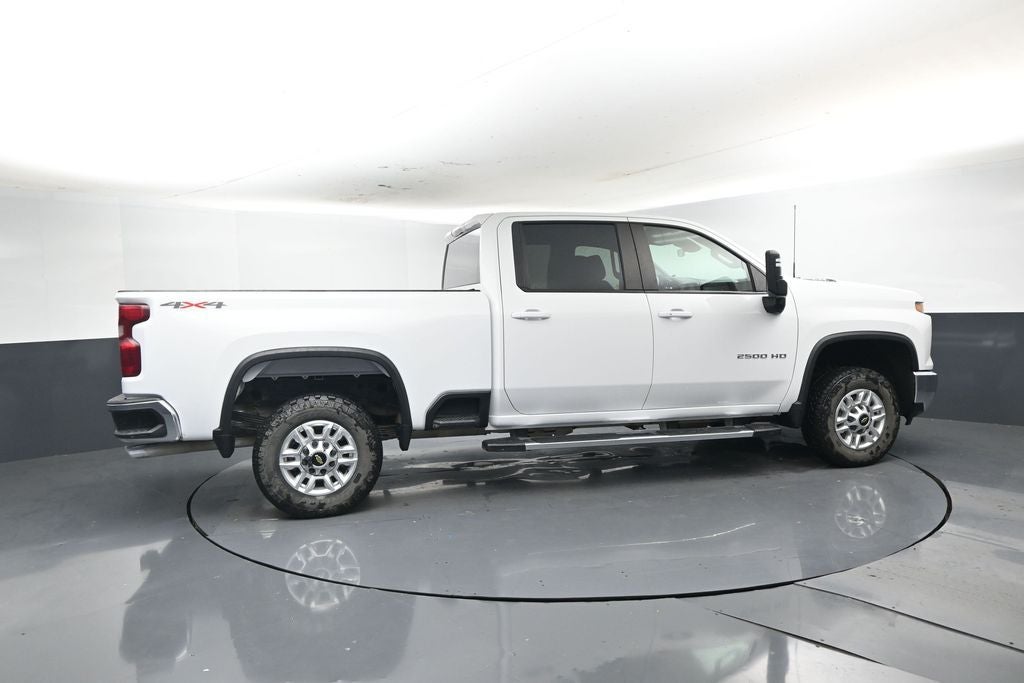 2024 Chevrolet Silverado 2500HD 4WD Crew Cab Standard Bed LT