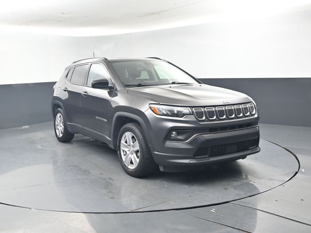 2022 Jeep Compass Latitude FWD
