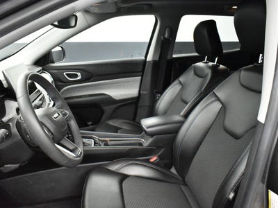 2022 Jeep Compass Latitude FWD