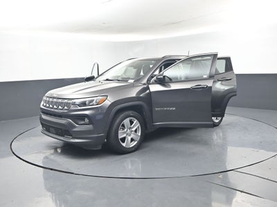 2022 Jeep Compass Latitude FWD