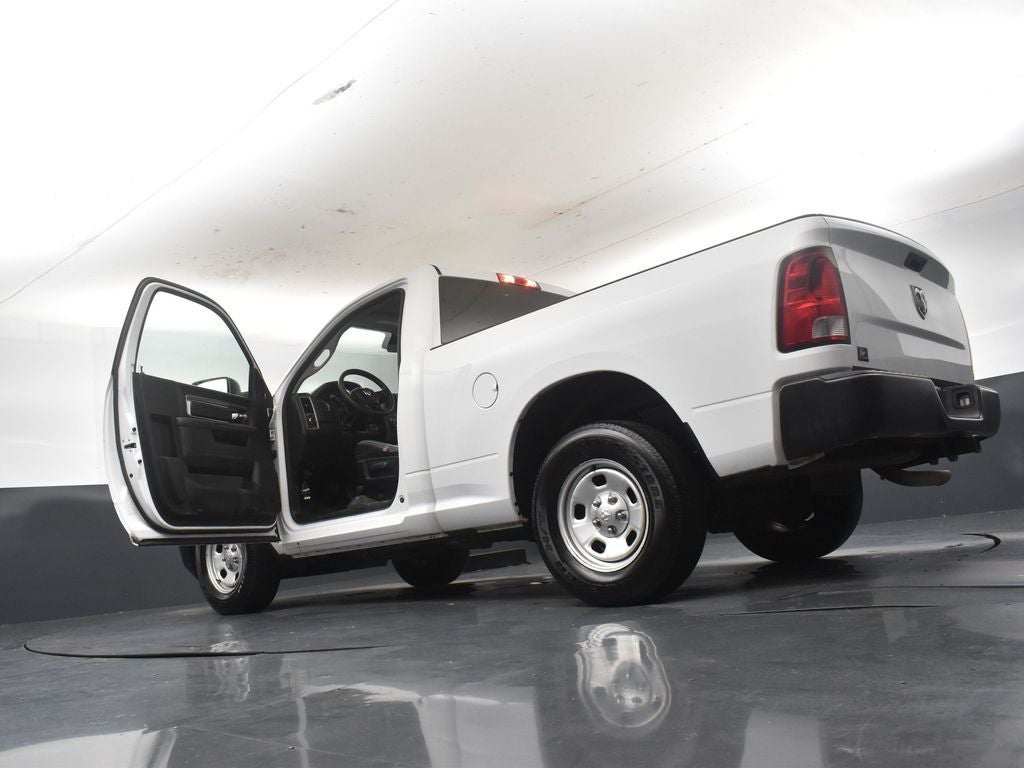 2021 RAM 1500 Classic Tradesman Regular Cab 4x2 6'4' Box