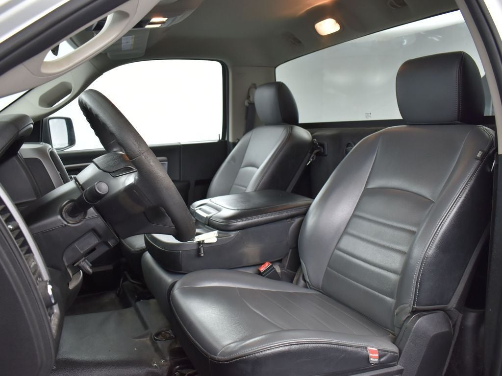 2021 RAM 1500 Classic Tradesman Regular Cab 4x2 6'4' Box