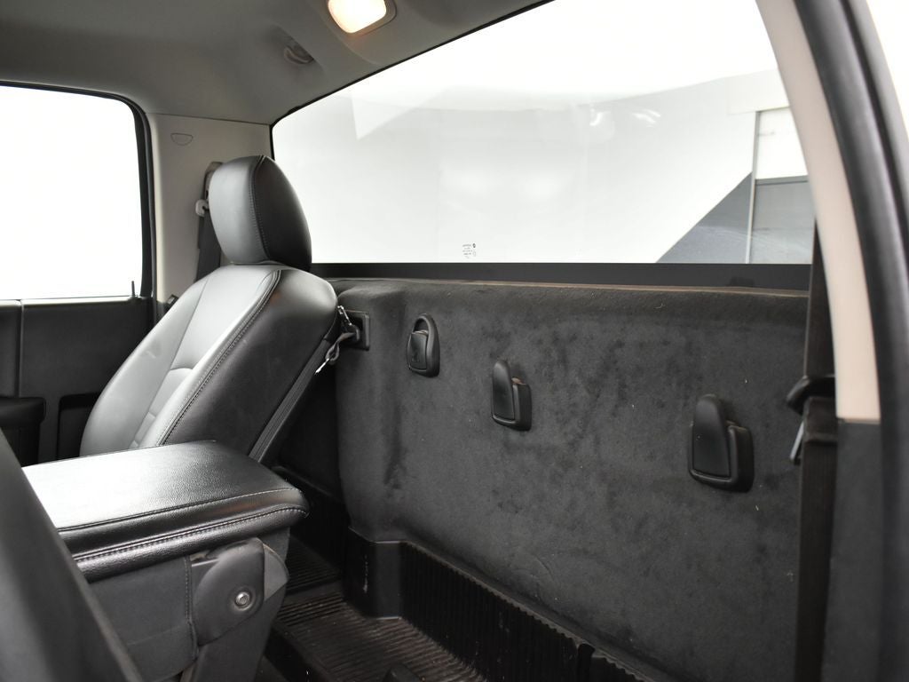 2021 RAM 1500 Classic Tradesman Regular Cab 4x2 6'4' Box