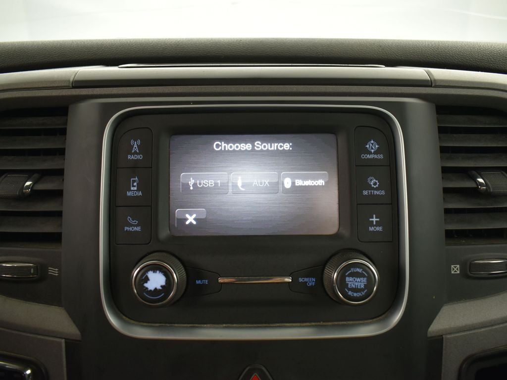 2021 RAM 1500 Classic Tradesman Regular Cab 4x2 6'4' Box