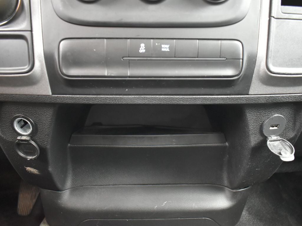 2021 RAM 1500 Classic Tradesman Regular Cab 4x2 6'4' Box