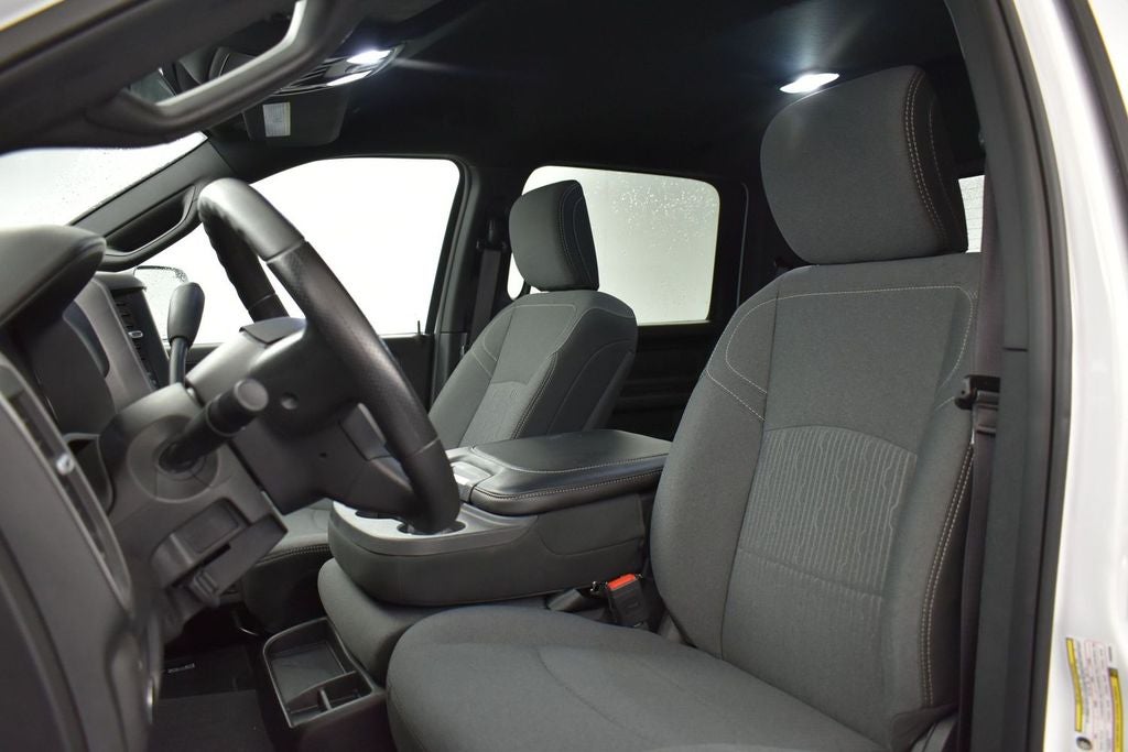 2021 RAM 2500 Tradesman Crew Cab 4x4 6'4' Box