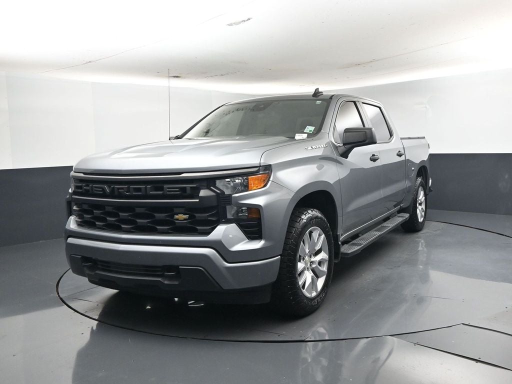 2023 Chevrolet Silverado 1500 4WD Crew Cab Short Bed Custom