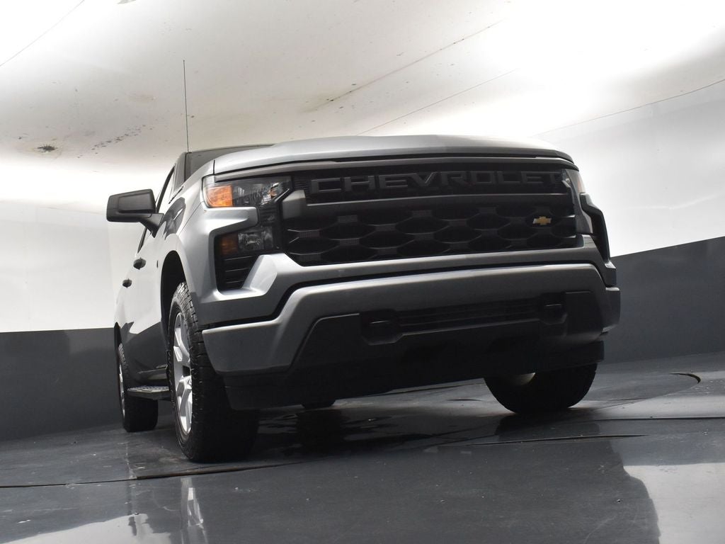 2023 Chevrolet Silverado 1500 4WD Crew Cab Short Bed Custom