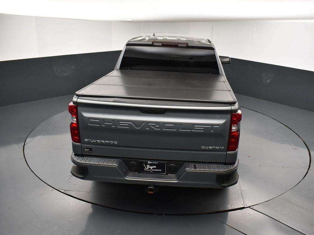 2023 Chevrolet Silverado 1500 4WD Crew Cab Short Bed Custom