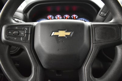 2023 Chevrolet Silverado 1500 4WD Crew Cab Short Bed Custom