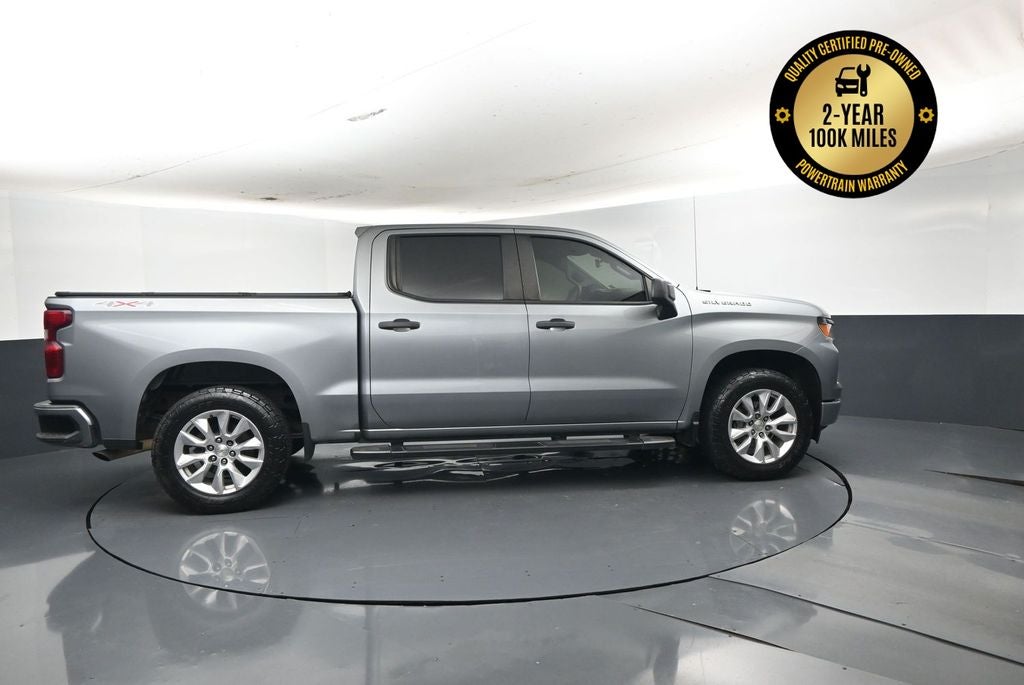 2023 Chevrolet Silverado 1500 4WD Crew Cab Short Bed Custom