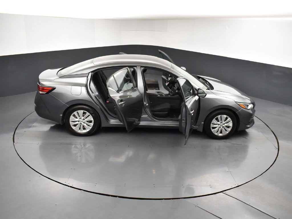 2022 Nissan Sentra S Xtronic CVT