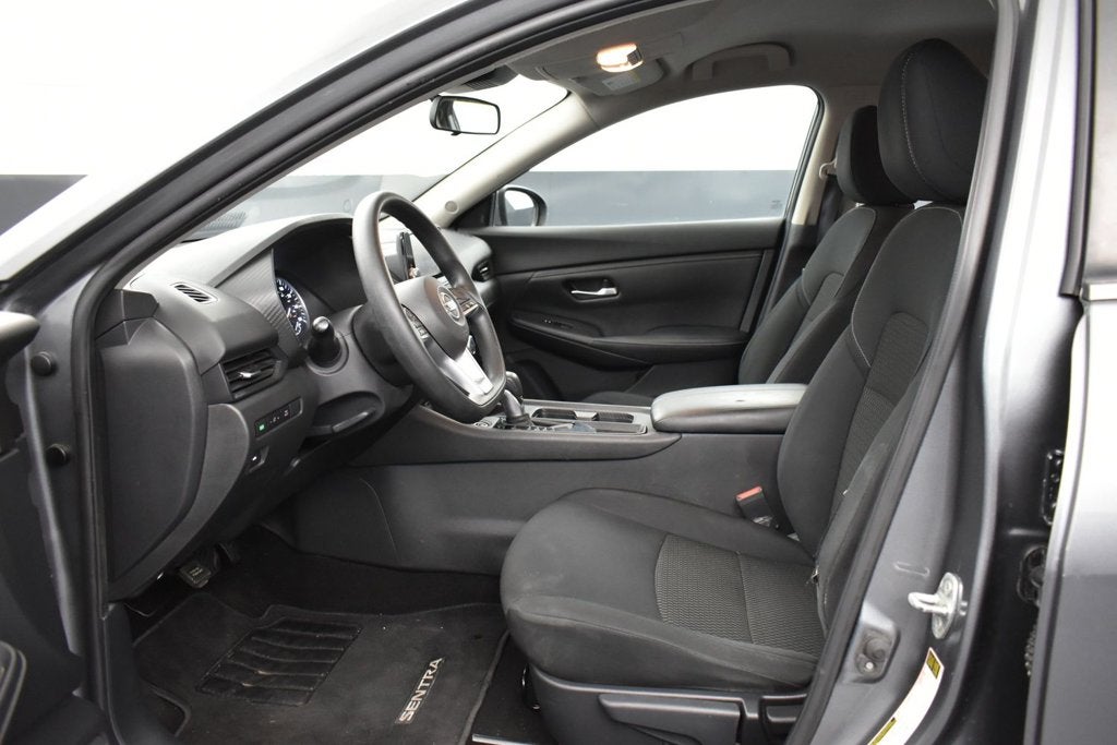 2022 Nissan Sentra S Xtronic CVT