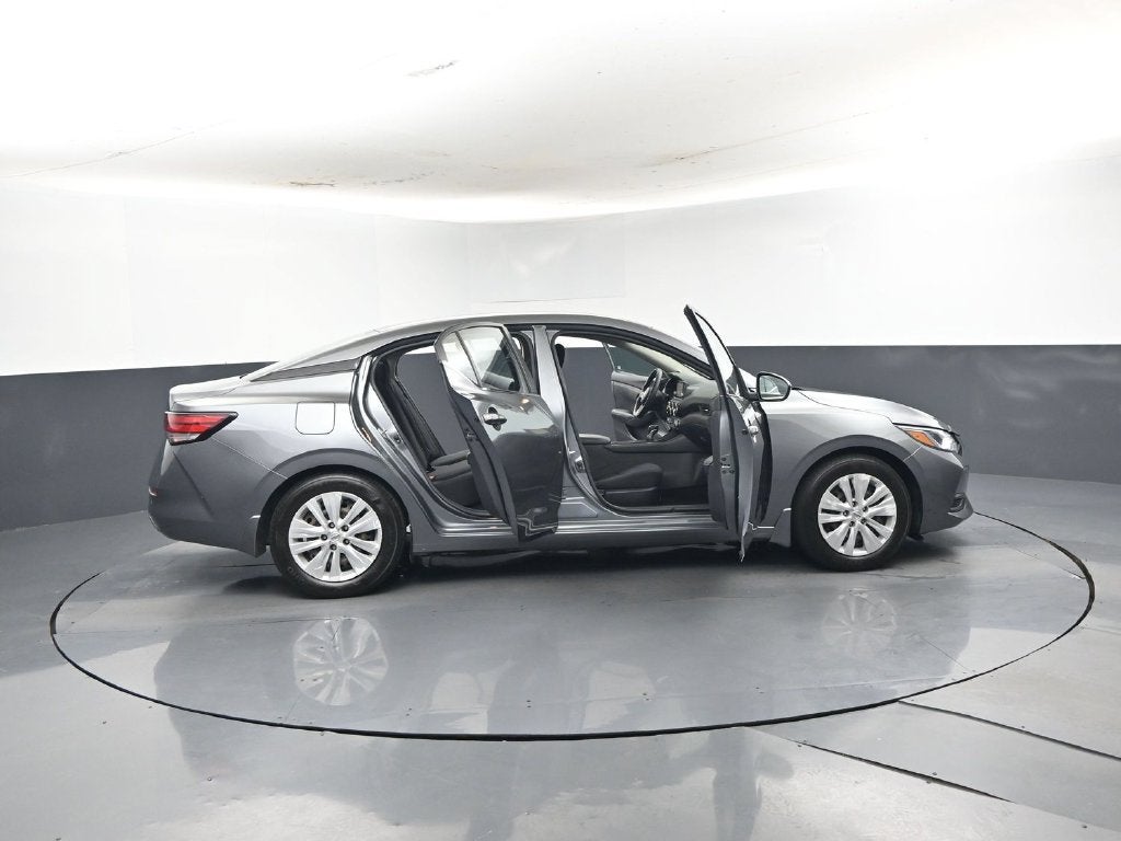 2022 Nissan Sentra S Xtronic CVT