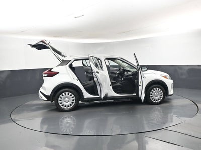 2024 Nissan Kicks S
