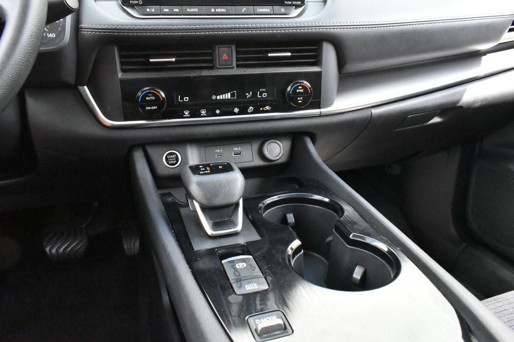 2023 Nissan Rogue SV FWD