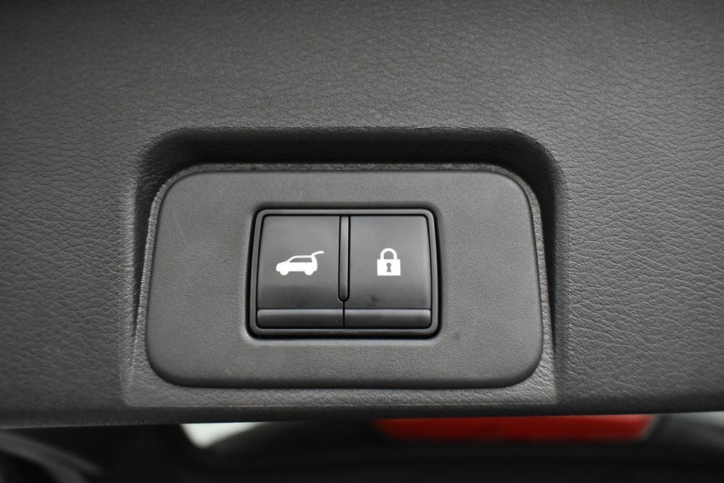 2025 Nissan Rogue SV FWD