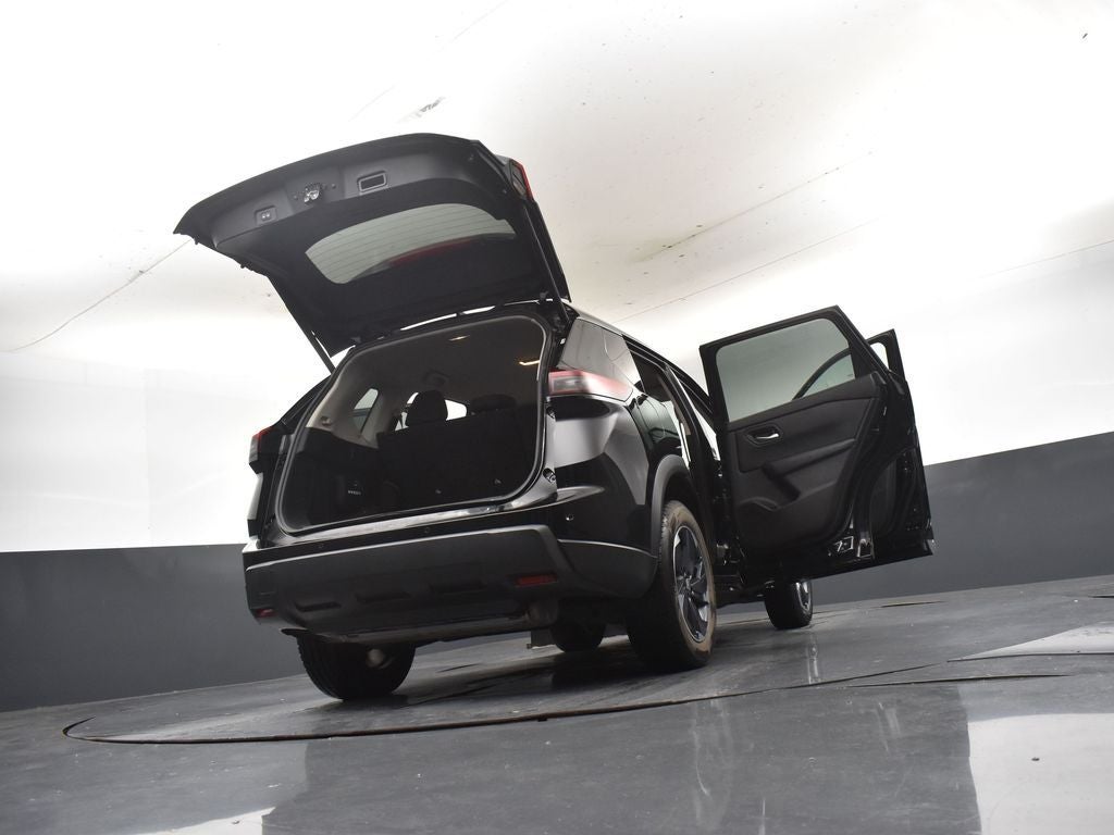 2024 Nissan Rogue SV FWD
