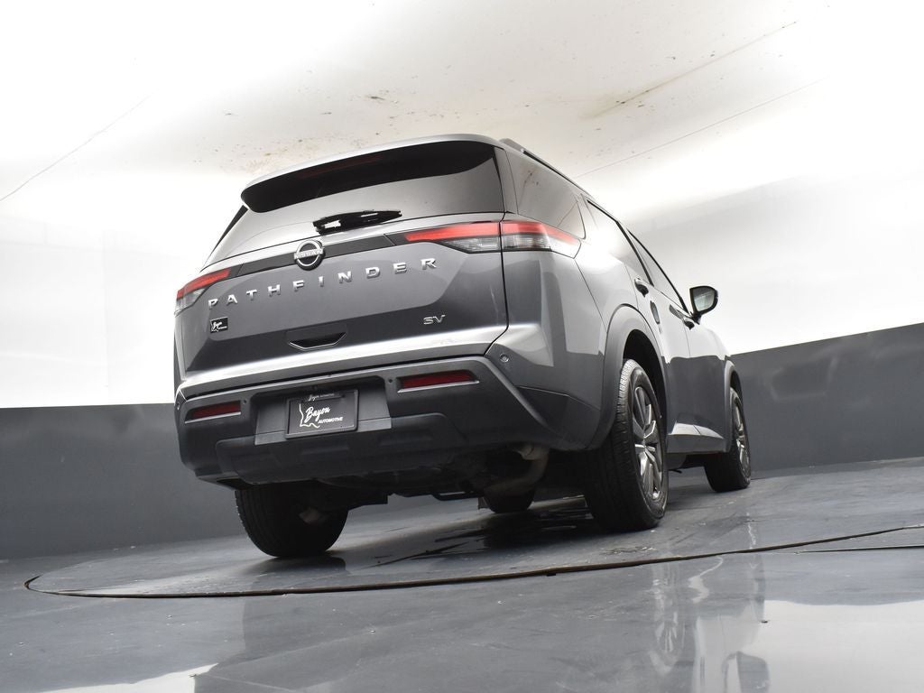 2023 Nissan Pathfinder SV FWD