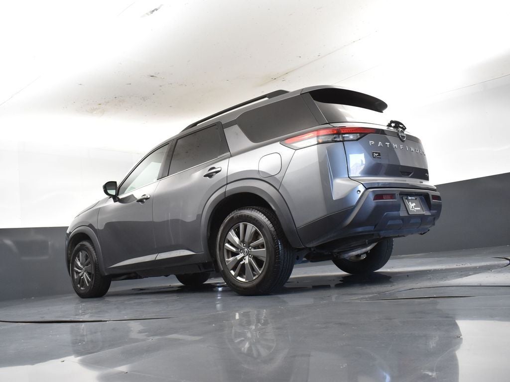 2023 Nissan Pathfinder SV FWD