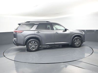 2023 Nissan Pathfinder SV FWD