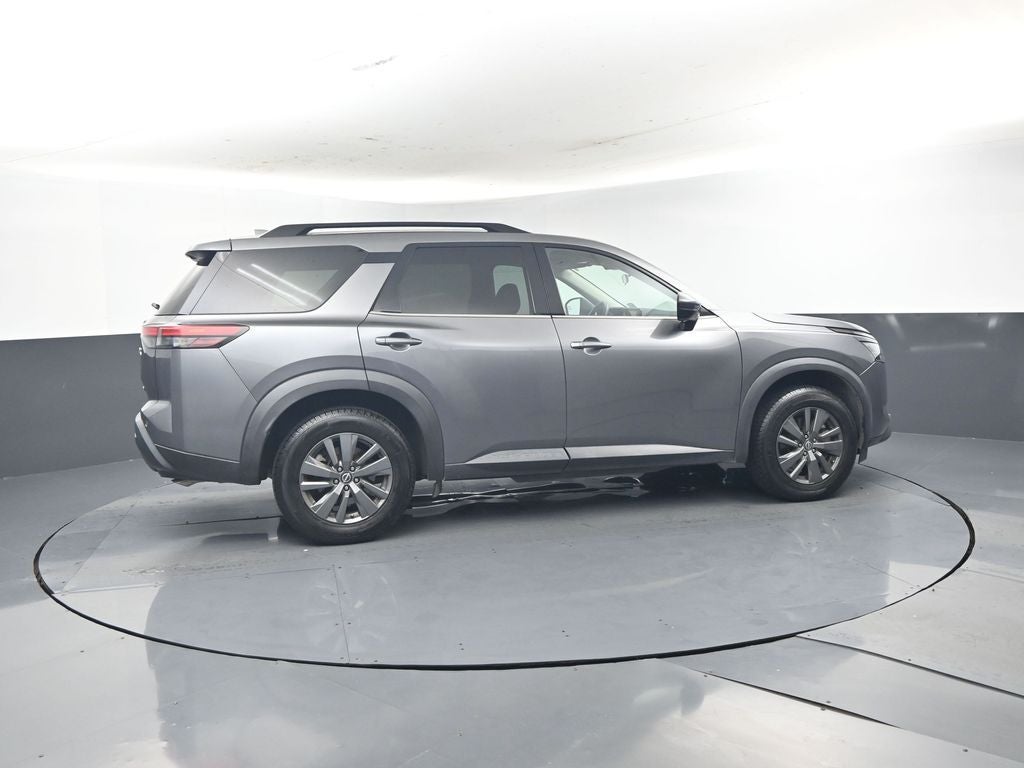 2023 Nissan Pathfinder SV FWD