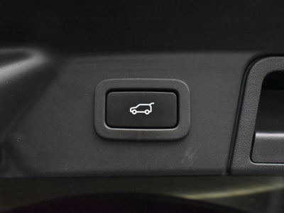 2022 Land Rover Range Rover Velar P250 R-Dynamic S