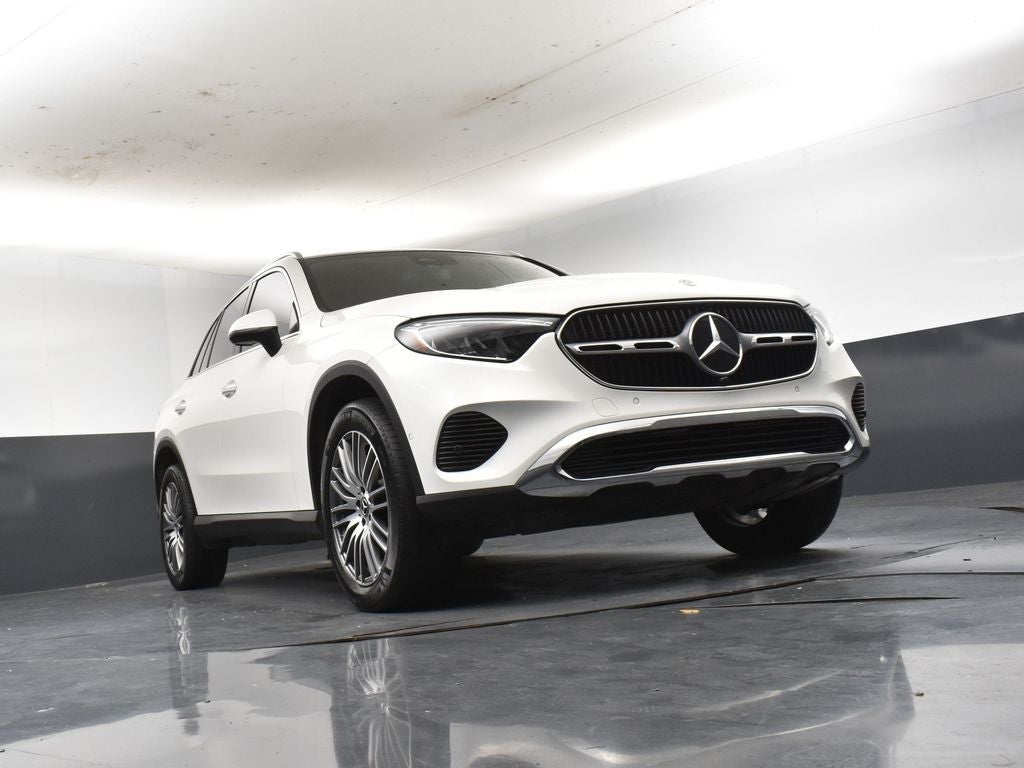 2025 Mercedes-Benz GLC 300 SUV