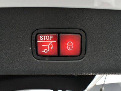 2025 Mercedes-Benz GLC 300 SUV