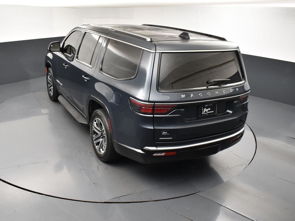 2023 Jeep Wagoneer Base