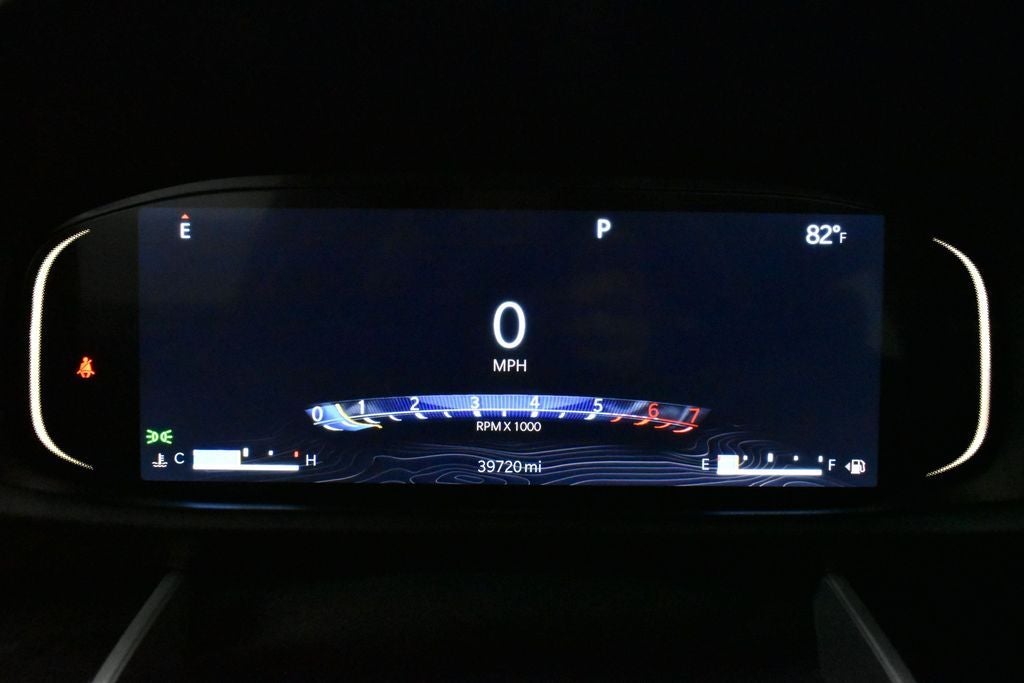 2023 Jeep Wagoneer Base