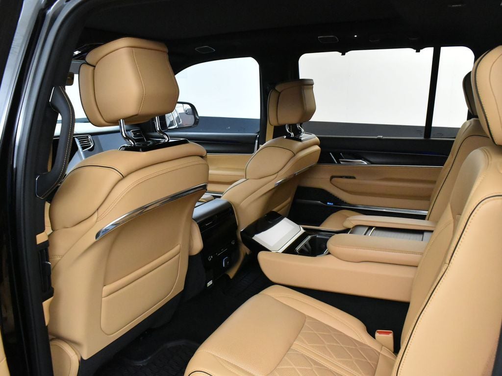 2024 Jeep Grand Wagoneer Series III