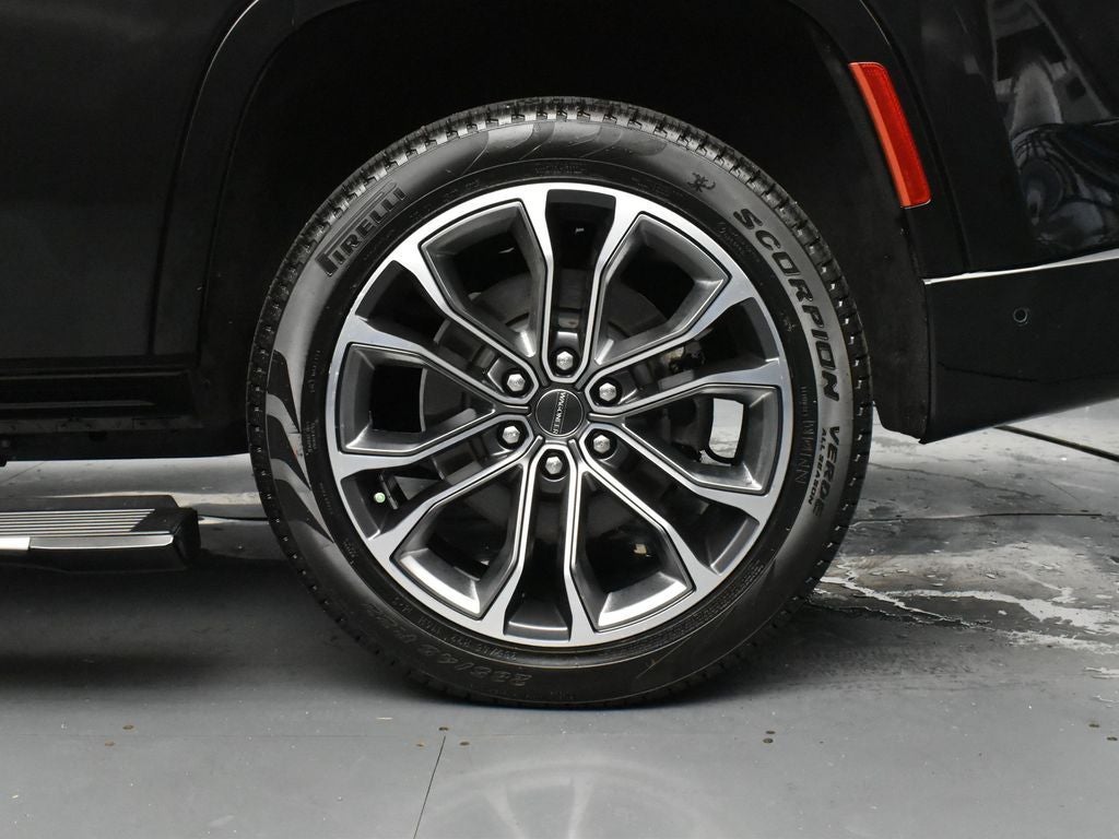 2024 Jeep Grand Wagoneer Series III