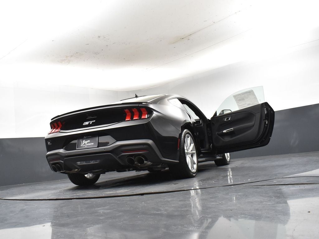 2026 Ford Mustang GT Premium