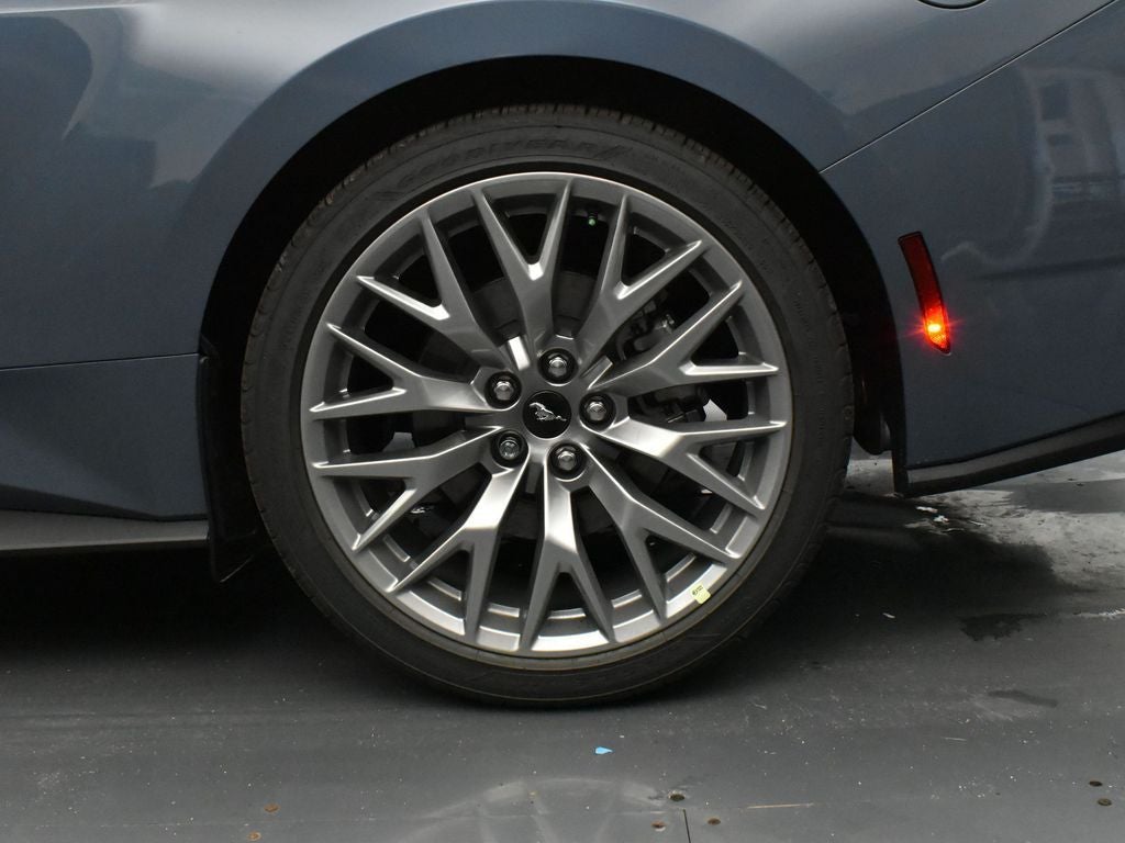 2025 Ford Mustang EcoBoost Premium 201A