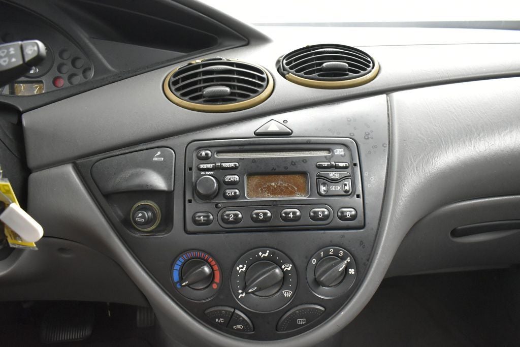 2001 Ford Focus LX