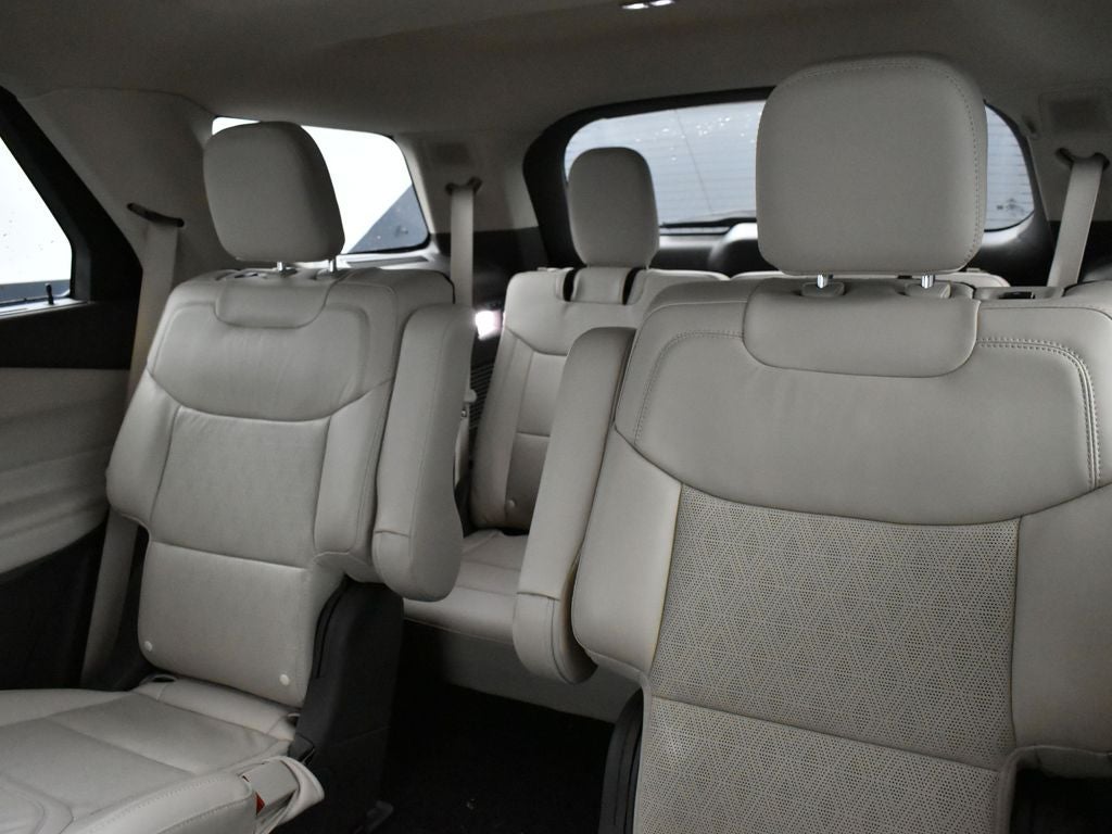 2021 Ford Explorer Platinum 601A